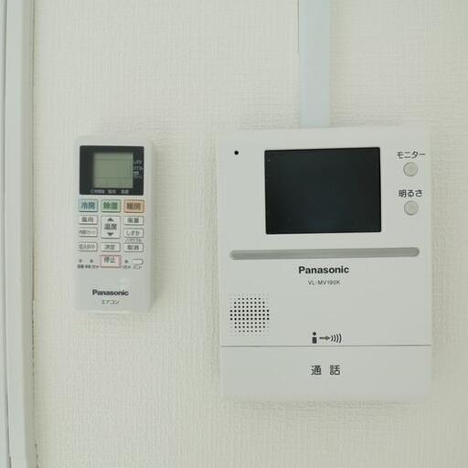 セキュリティー 映像と音声で来客者を確認出来て安心