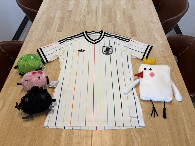 ワールドカップ期間中は日本代表ユニフォームを着用しているかもしれません
